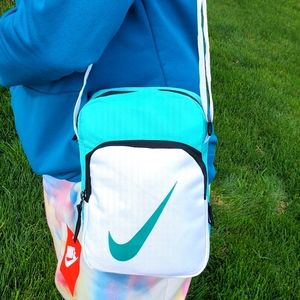 Nike Messenger Purse Bag